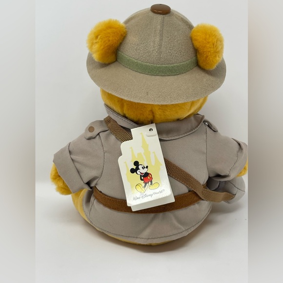 DISNEY: Safari Winnie-the-Pooh Plush. Walt Disney World. Pre-Owned with Tags. - Picture 2 of 13